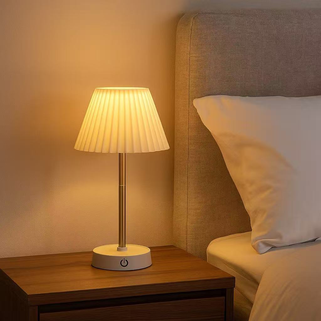 Luminária Halo Zahara® – Mobilidade e Conforto