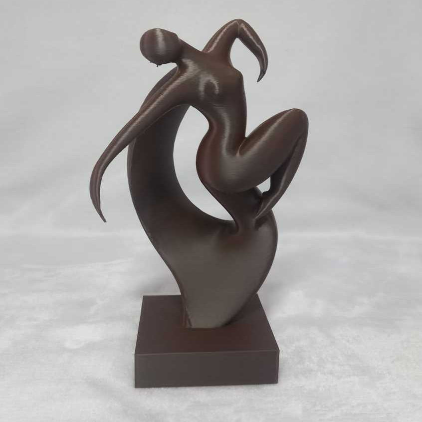 Escultura Movimento Liora Zahara® – Leveza e Expressão